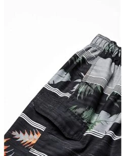 Best Sale 🧨 Kanu Surf Men's Barracuda Swim Trunks (Regular & Extended Sizes) | Swimwear 🔥 -Kanu Surf Sales Store 81PG4cX0fjL. AC SR736920